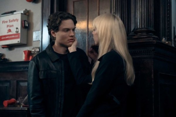 配资实盘证券配资门户 《黑袍纠察队》的衍生剧《V世代》第三季被砍